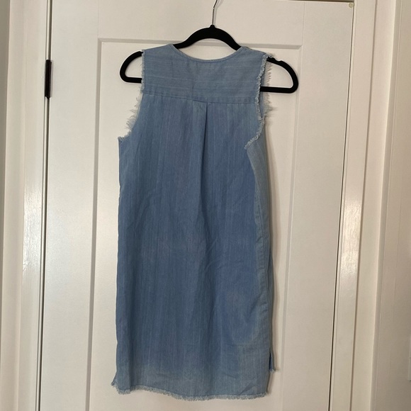 Paper Crane Jean Dress - Picture 4 of 5